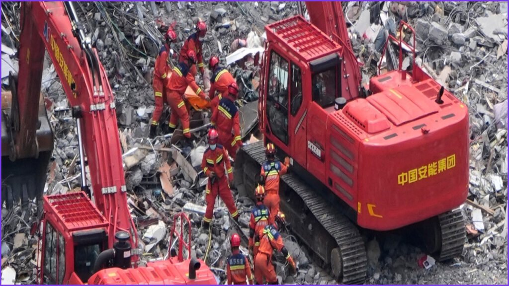 Chongqing Landslide Death Toll Reaches 11 With 50 Missing