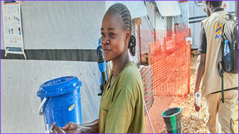 Congo Ebola Outbreak Surpasses 2,000 Cases and 754 Deaths