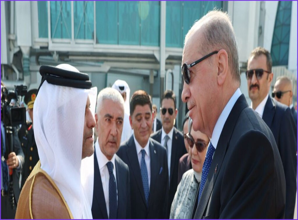 Erdogan Visits Doha to Offer Condolences for Former Qatari Emir