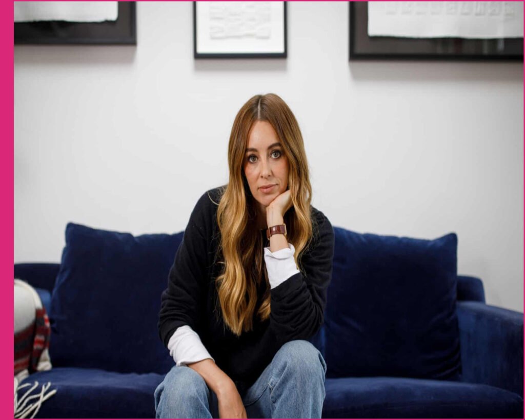 Former Page 3 Model Keeley Hazell Debuts New Stage Show