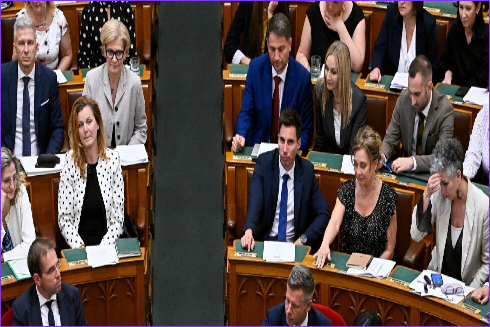 Hungary Parliament Votes to Remove President Tamás Sulyok