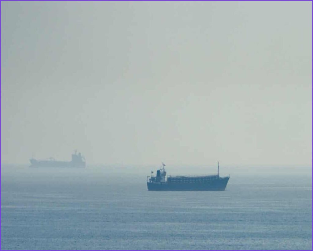 Iran Hits US-Escorted Tankers as Trump Convenes War Cabinet