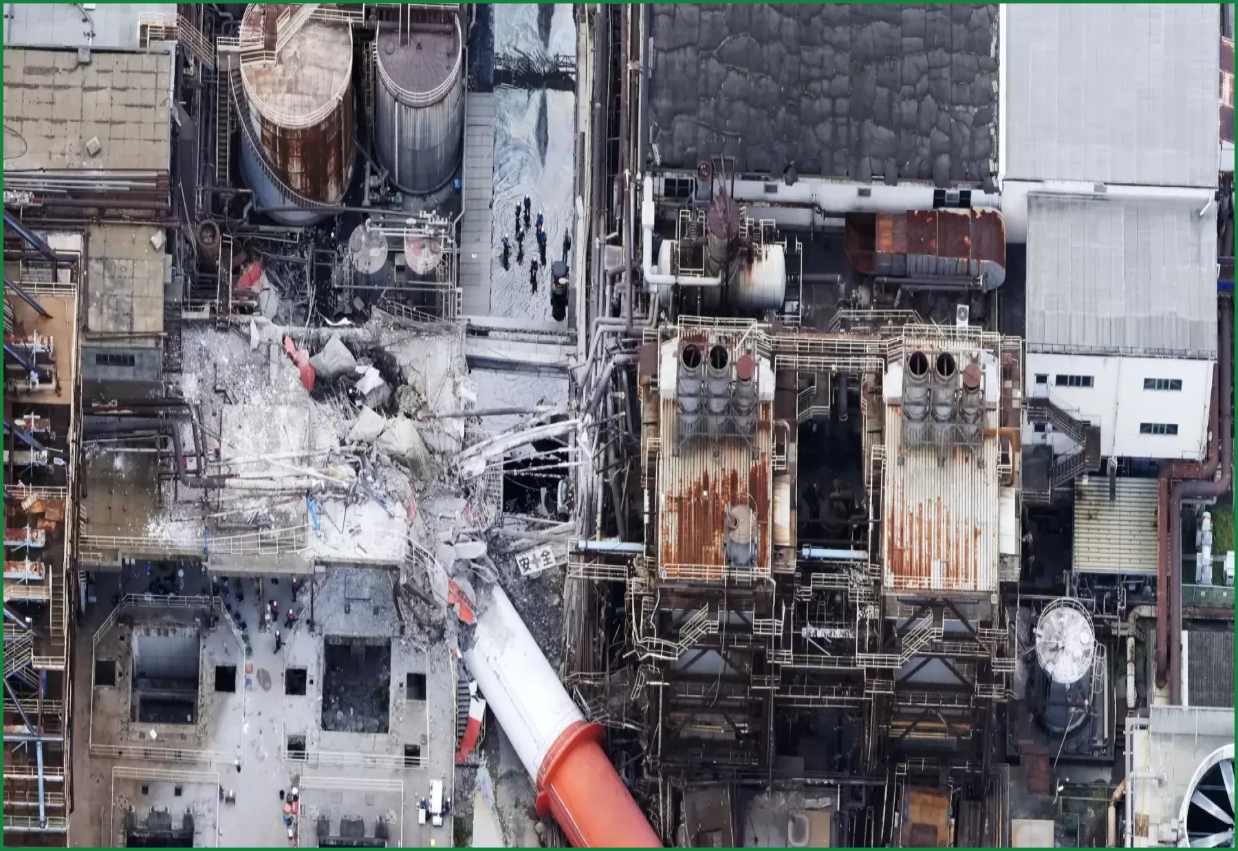 Japan Earthquake Death Toll Rises to 13 as Rescuers Search