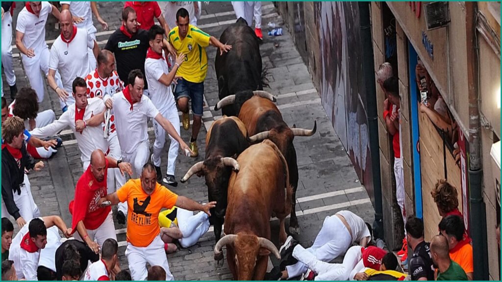 Nearly 60 Injured During Spain’s San Fermín Bull Runs