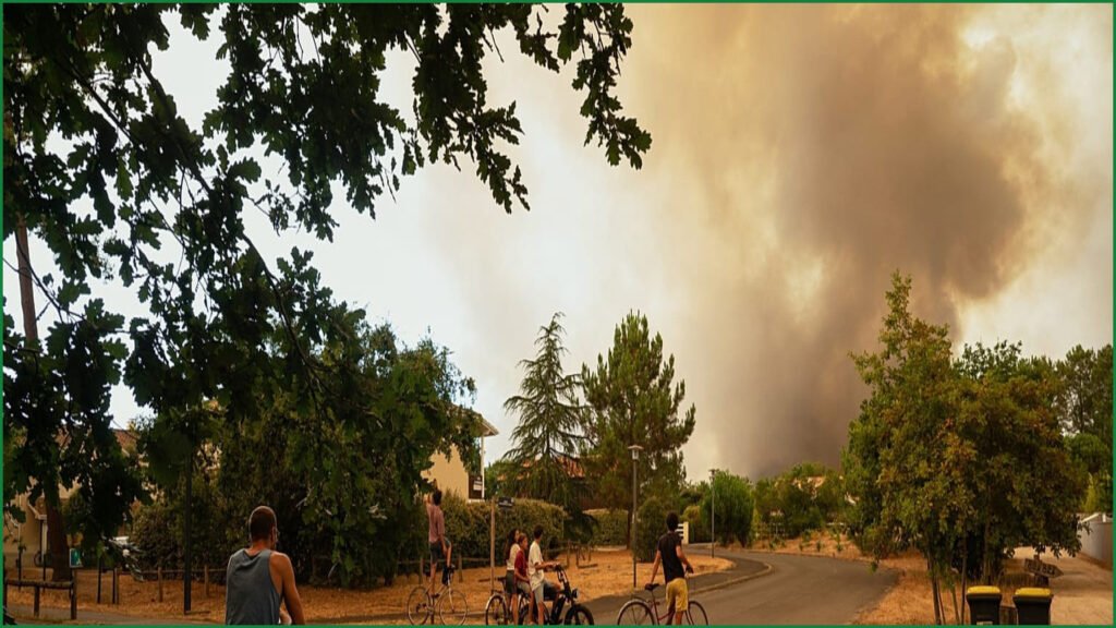 Over 220,000 Evacuated as Wildfires Spread Across Southwestern France