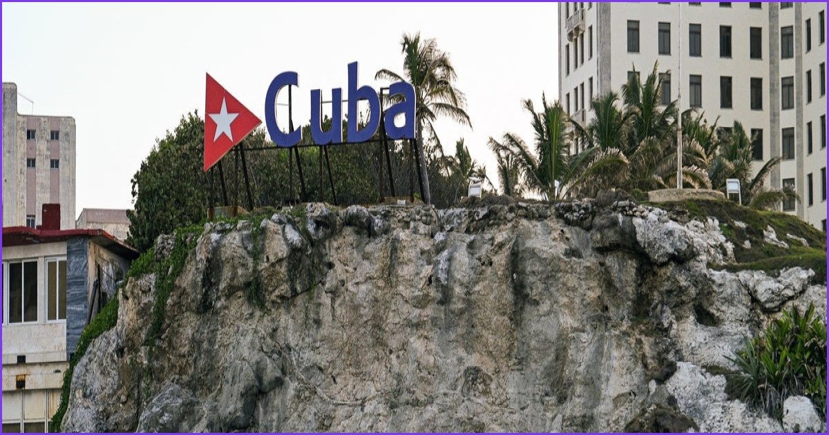 Pentagon Officials Review Military Contingency Options for Cuba