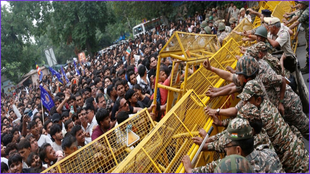 Police Use Tear Gas Against Cockroach Movement March in Delhi