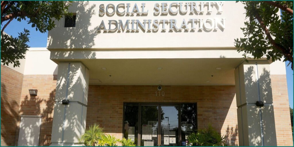 Retirees May Face $16,900 Annual Social Security Cut by 2033