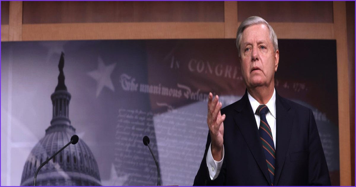Senators Introduce Russia Sanctions Bill Championed by Lindsey Graham