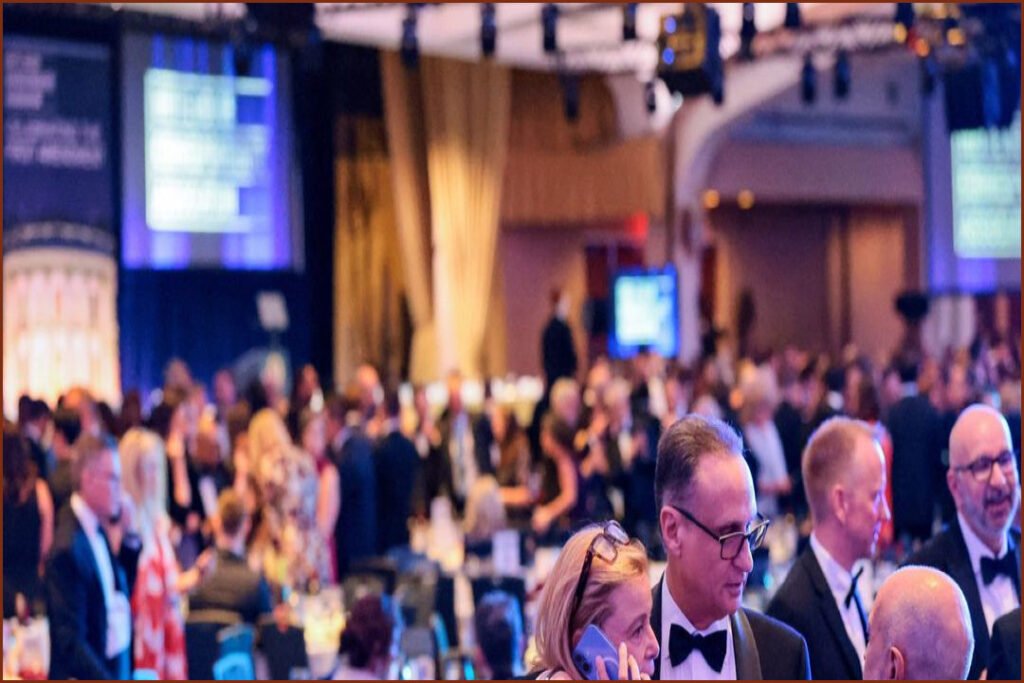 Trump Returns to White House Correspondents’ Dinner After Security Scare