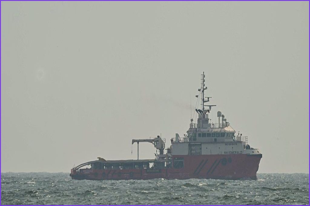 U.S. to Reinstate Blockade of Iranian Ships in Hormuz