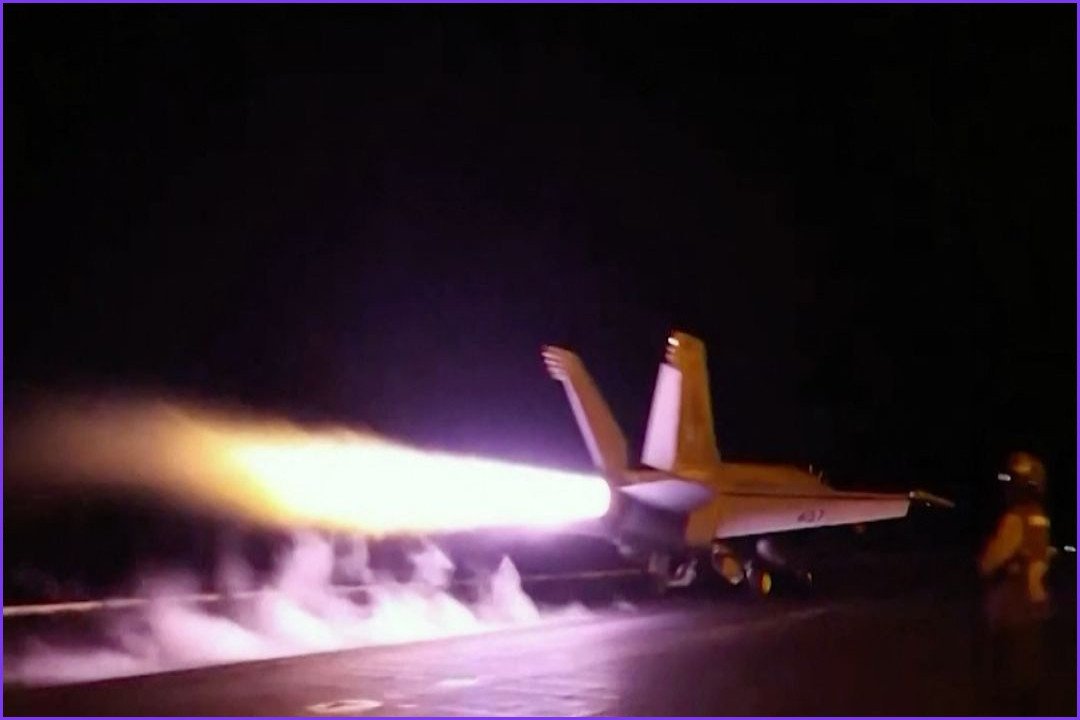US Launches New Strikes Against Iranian Military Targets