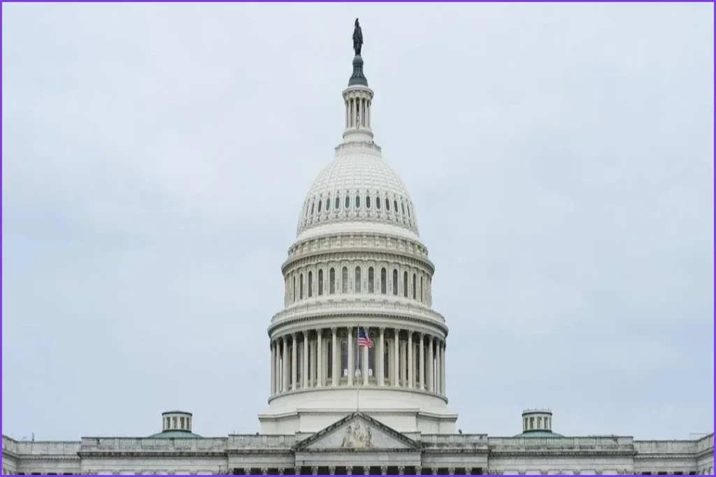 US Senate Advances Russia and Iran Sanctions Bill