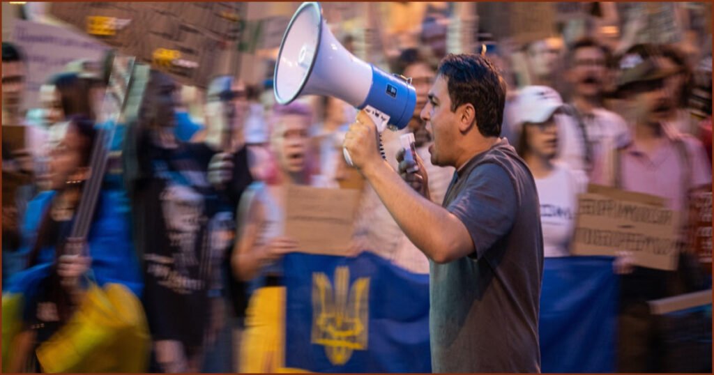 Zelenskyy Appoints Drapatyi as New Military Chief Following Protests