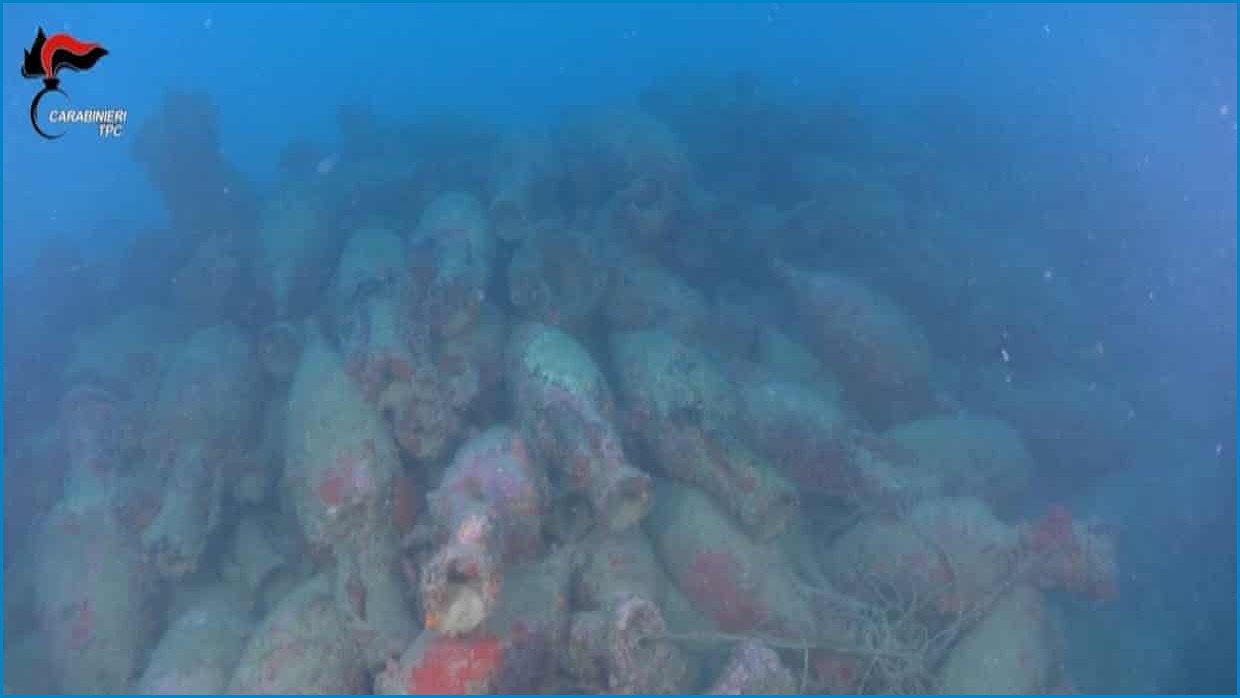 2,100-Year-Old Roman Shipwreck Discovered Off Sicilian Coast
