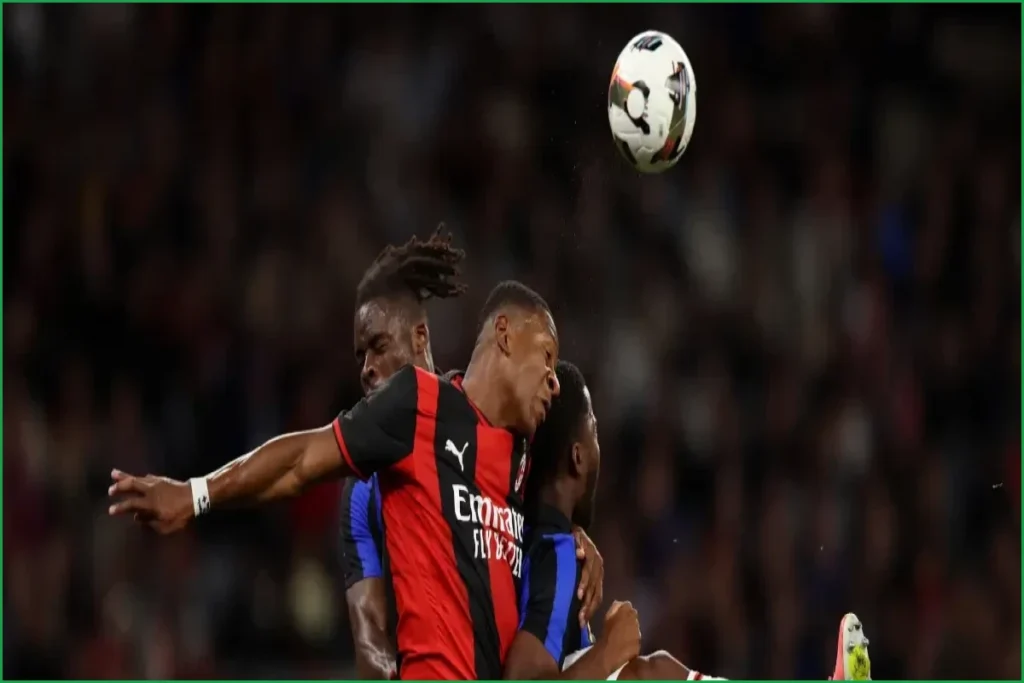 AC Milan Fans Criticize Pervis Estupinan After Inter Draw