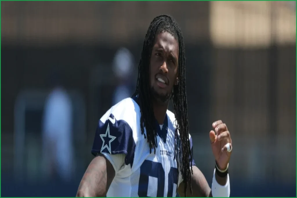 Antonio Brown Trolls Jerry Jones Over AT&T Stadium Glare