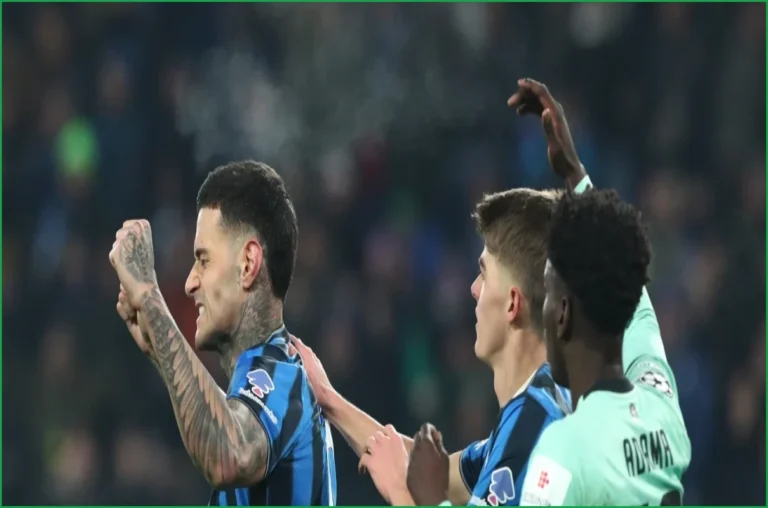 Atalanta Defeats Schalke 3-0 as Sassuolo Falls to Augsburg