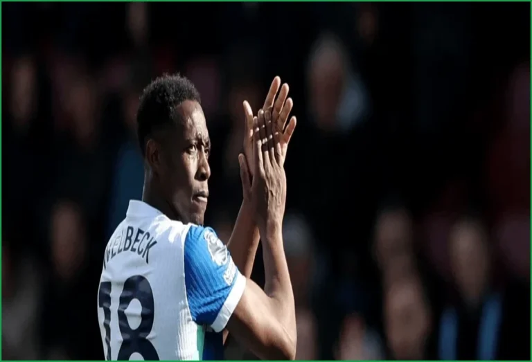 Chelsea Sign Brighton Striker Danny Welbeck on Two-Year Deal
