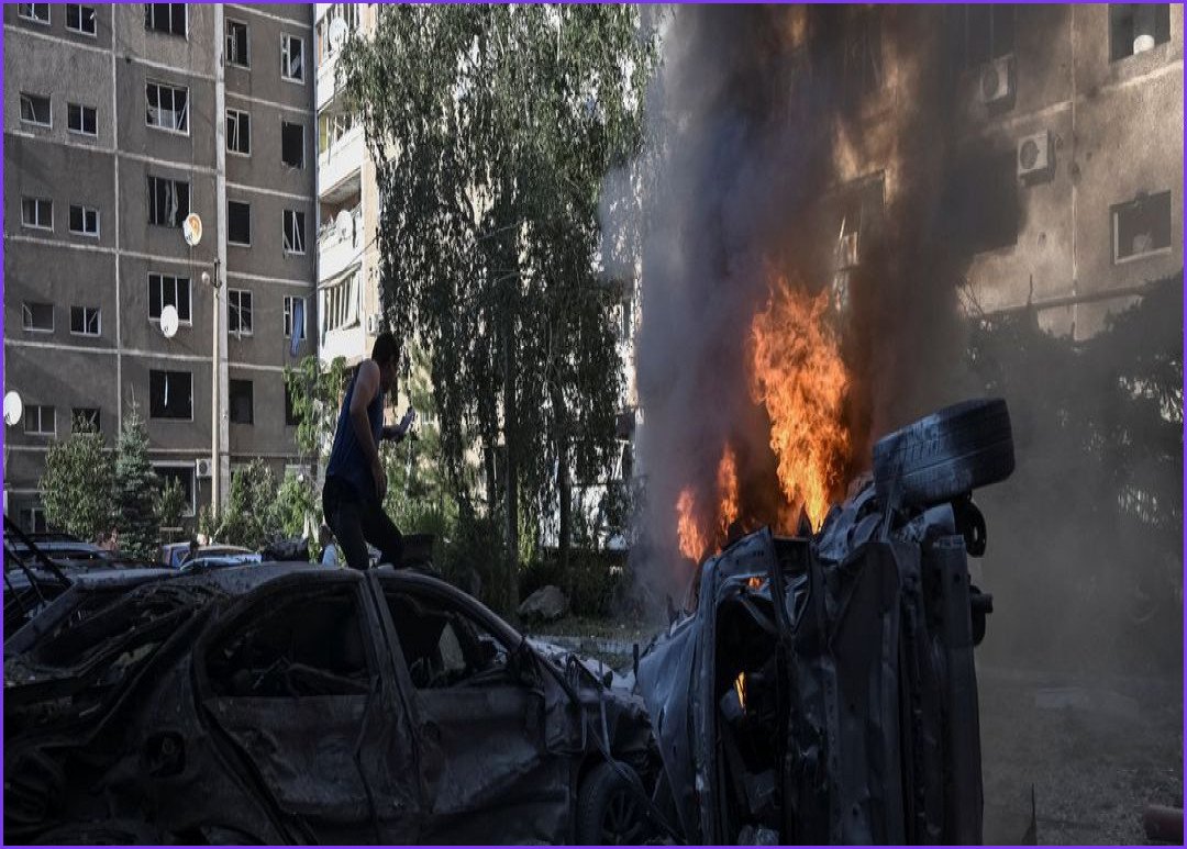 Cross-Border Strikes Kill 14 as Russia-Ukraine Conflict Escalates