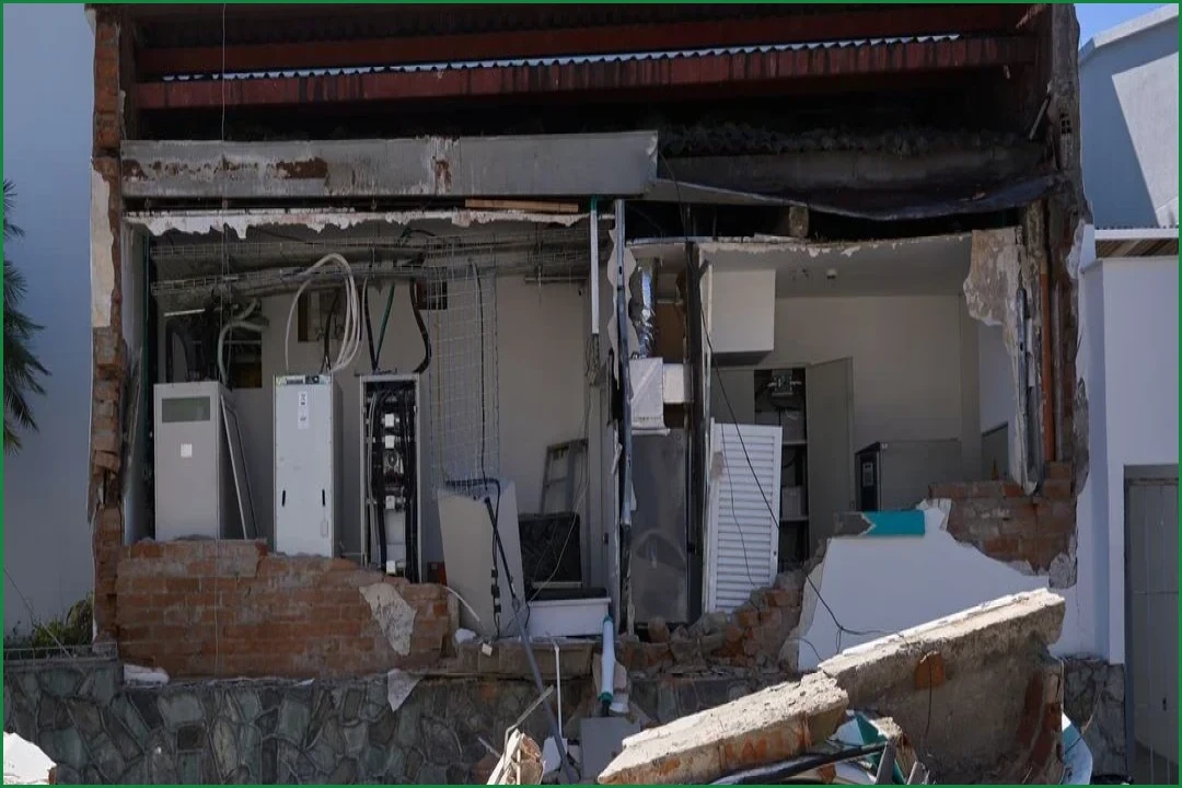 Deadly 7.4-Magnitude Earthquake Strikes Western Colombia