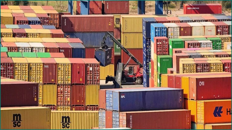 EU Resists Renewed US Trade Pressure and Regulatory Demands