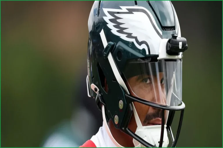 Eagles DC Vic Fangio Praises Jalen Hurts' Speed in Training