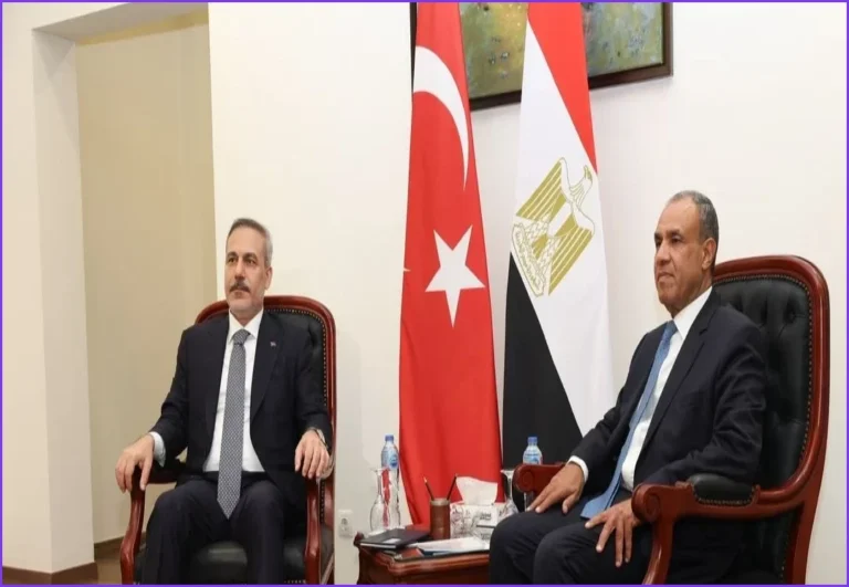 Egypt's FM Thanks Türkiye for Welcoming Mohamed Salah