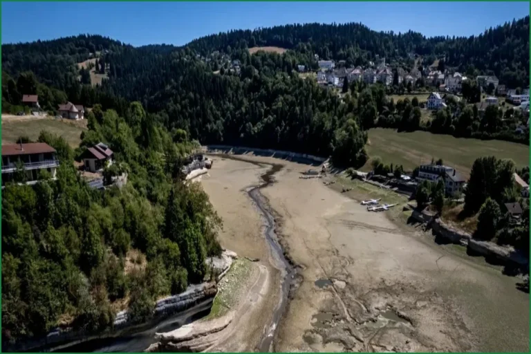 France Imposes Crisis-Level Water Restrictions in 61 Départements