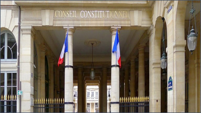 France Upholds Assisted Dying Law, Strikes Down Social Media Ban