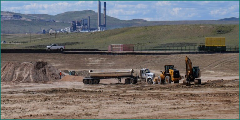 Gates-Backed Nuclear Plant Divides Wyoming Coal Town
