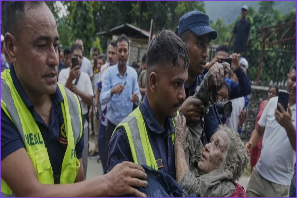 Glacial Collapse Floods Kill 353 on Nepal-China Border