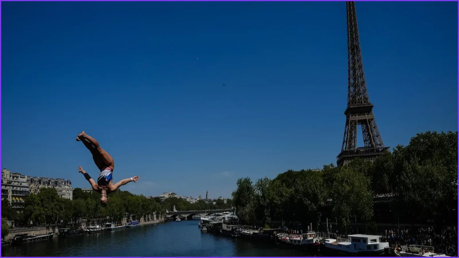 High Divers Plunge Into Seine in New Paris Test