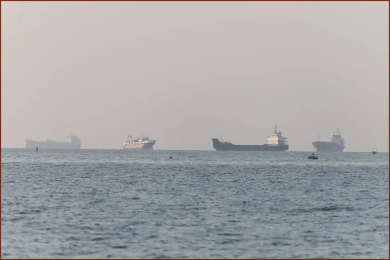 Iranian Parliament to Debate Foreign Influence and Hormuz Oversight