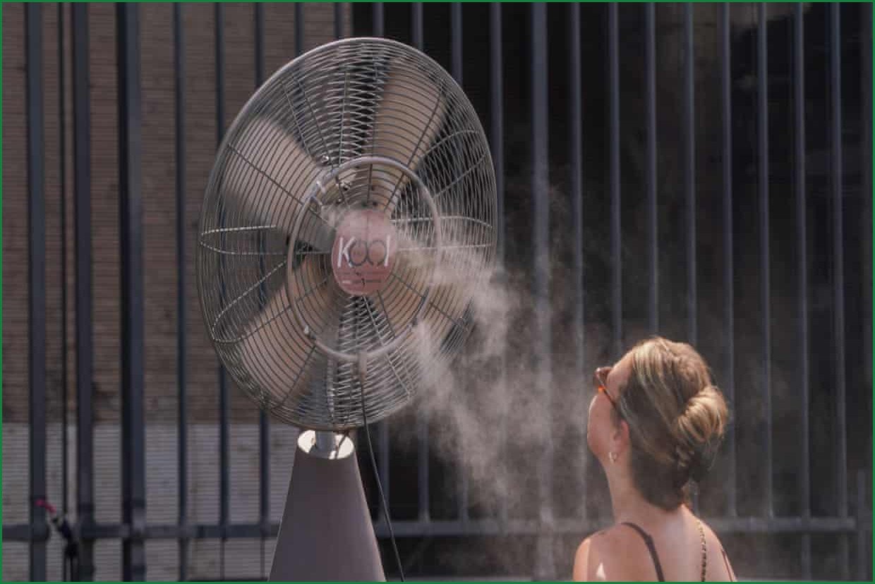 Italy Places All Major Cities on Highest Heat Alert