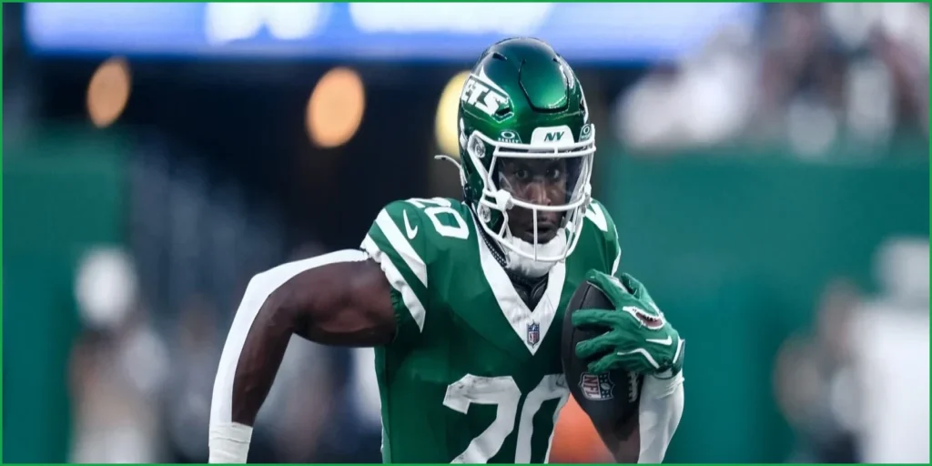 Jets Running Back Breece Hall Suffers Minor Groin Injury