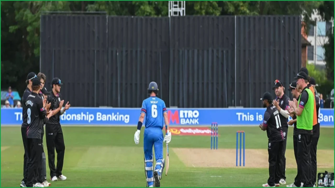Kent Secure Thrilling Win in Joe Denly’s Final Match