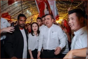 Malaysia's DAP to Vote on Future in Anwar's Unity Government