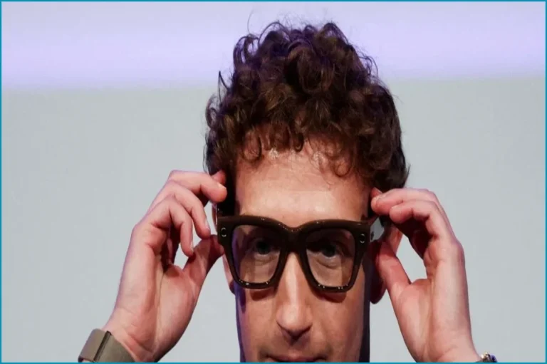 Meta Launches AI Model, Zuckerberg Advocates 'Personal Superintelligence'