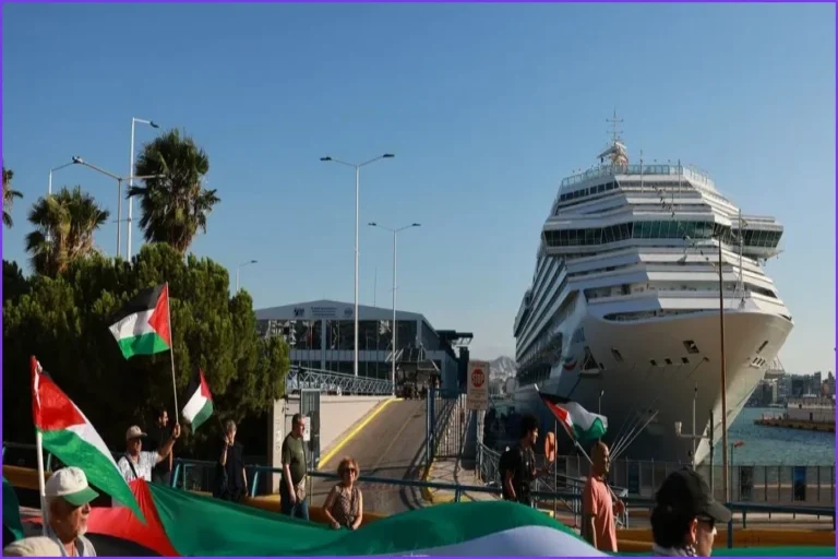 Pro-Palestinian Protest Targets Israeli Cruise Ship in Greece