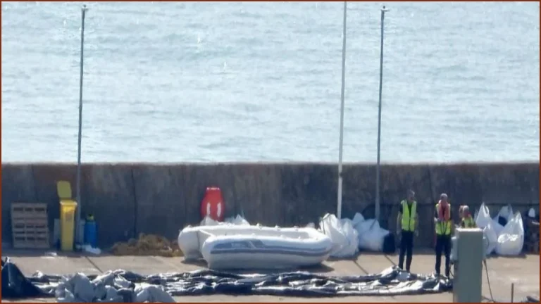 Record 230 Migrants Cross English Channel in Single Boat