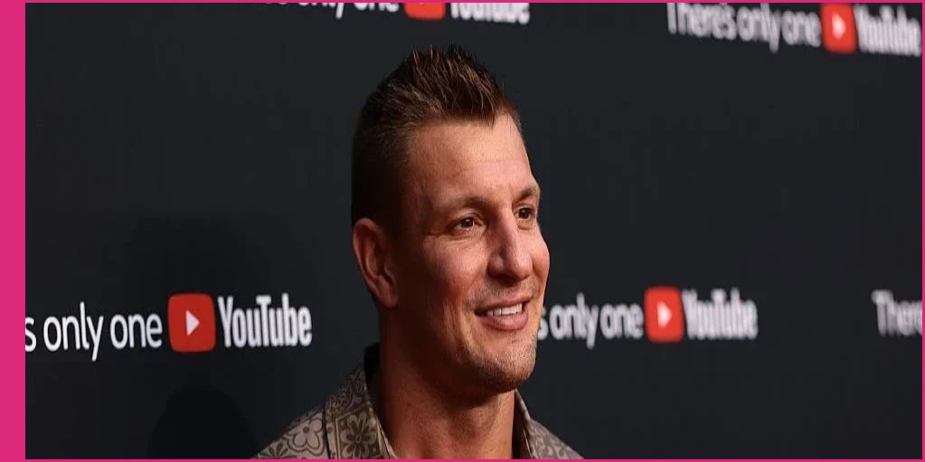 Rob Gronkowski Followed No-Gift Rule for Taylor Swift Wedding
