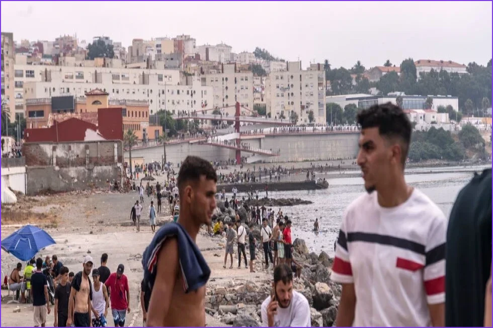 Thousands of Moroccans Attempt Mass Crossing into Spanish Ceuta