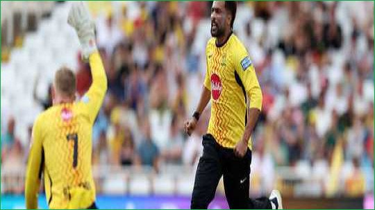 Trent Rockets Edge Sunrisers Leeds to Maintain Top Spot