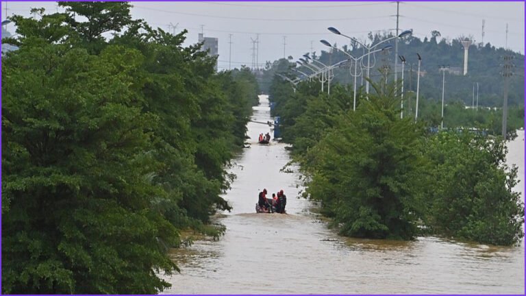 Tropical Storm Dolphin Disrupts Travel and Causes Flooding in China