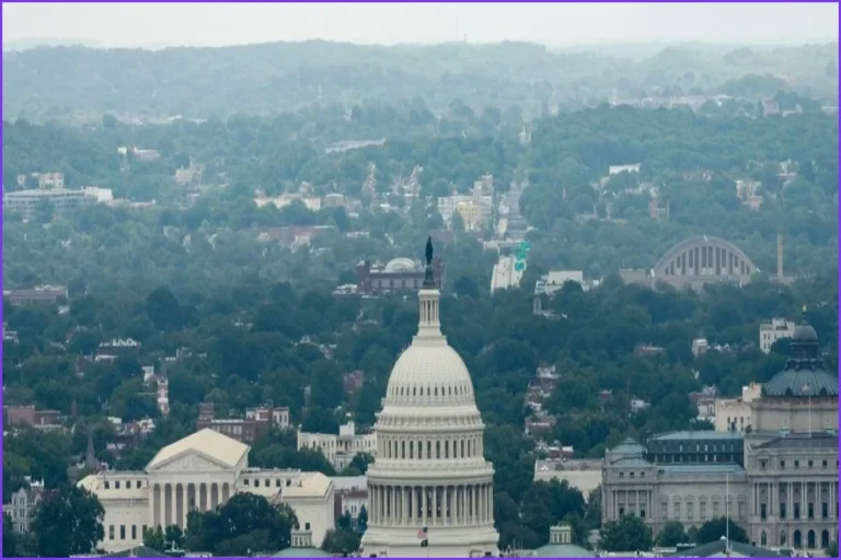 US Senate Passes Sweeping Russia Sanctions Legislation
