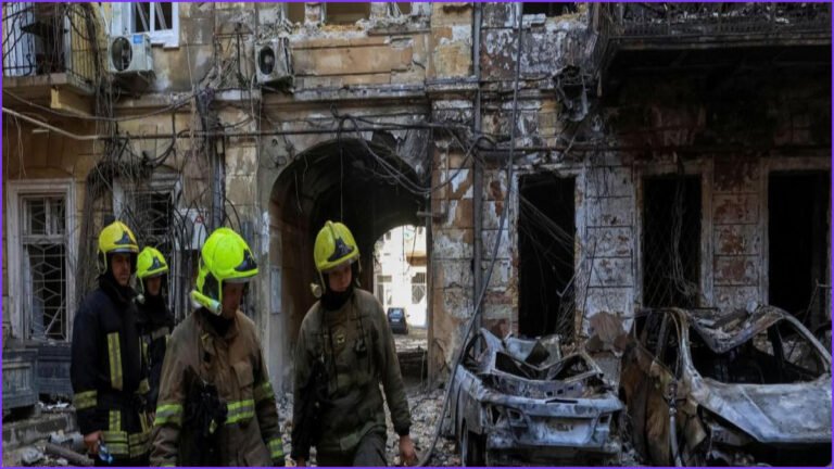 Ukrainian Missile Strikes Kill Six in Russia's Belgorod Region