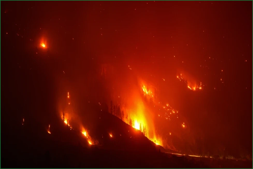 Wildfires Burn Across Western US and Canada as Residents Evacuate