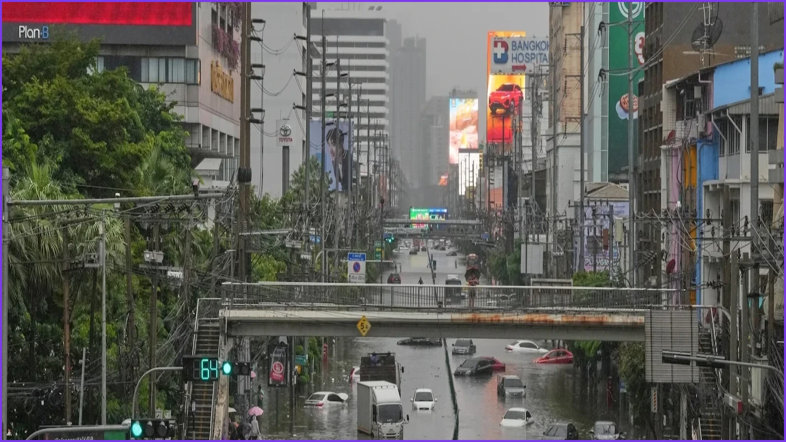 Bangkok Declares Disaster Area as Heavy Flooding Disrupts City