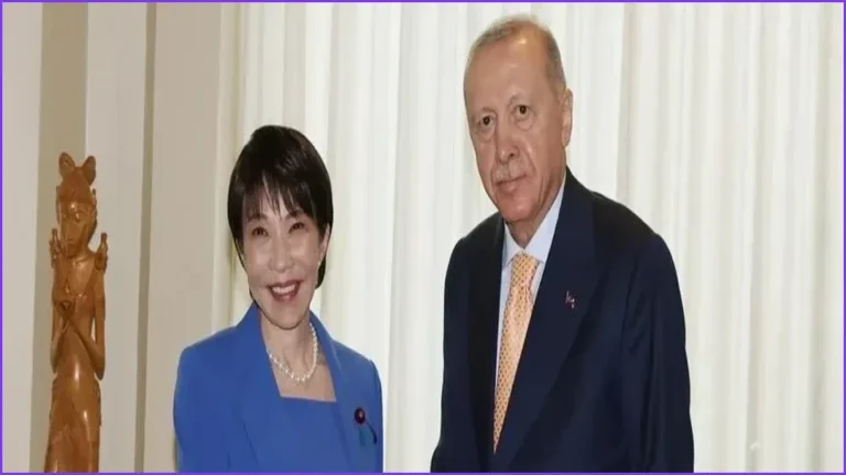 Erdogan Meets Japanese Prime Minister on UNGA Sidelines